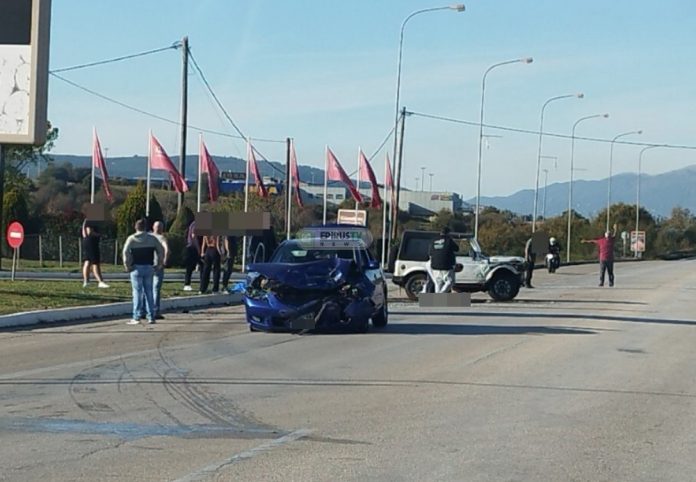 Τροχαίο στην Ε.Ο. Ιωαννίνων-Αθηνών: Ένας νεκρός και δύο τραυματίες έπειτα από σύγκρουση δύο οχημάτων