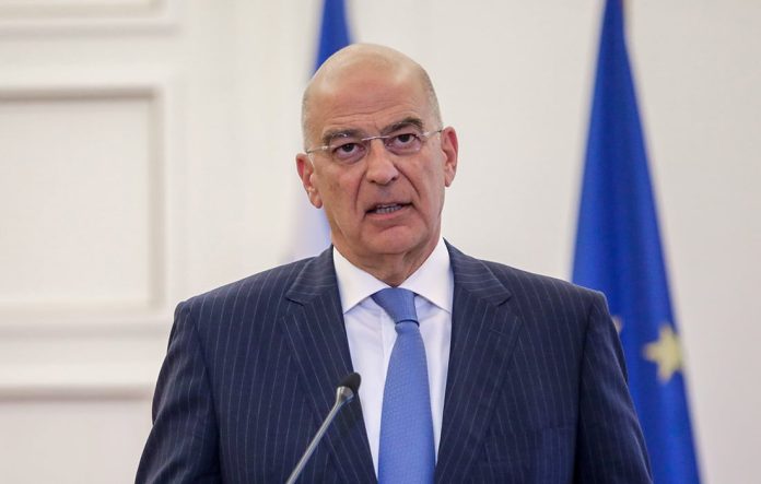 Δένδιας: Η Πολεμική Αεροπορία θα διαθέσει C-130 για τον απεγκλωβισμό Κύπριων από Λίβανο