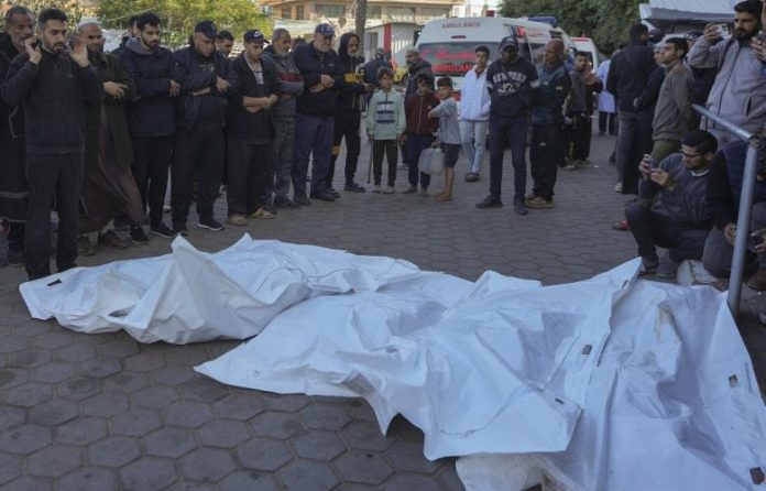 Δέκα μέλη της ίδιας οικογένειας σκοτώθηκαν από ισραηλινό πλήγμα στην Τζαμπάλια της Γάζας