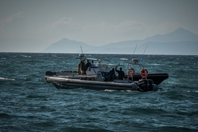 Λιμενικό Σώμα: Διάσωση 30 μεταναστών στα ανοιχτά της Σάμου – Ανάμεσά τους 12 ανήλικοι