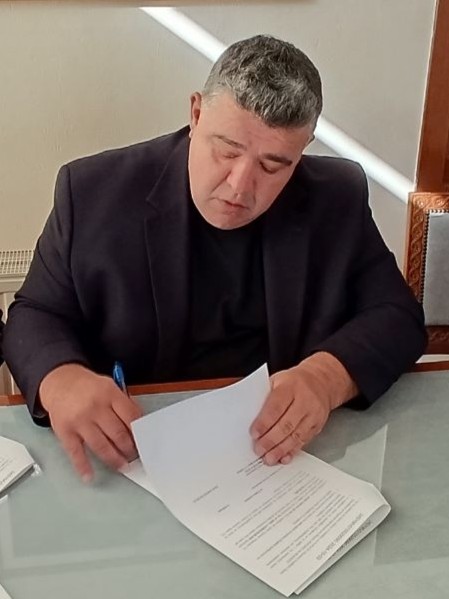 Υπογραφή Σύμβασης του έργου: «ΣΥΝΤΗΡΗΣΗ ΕΠΑΡΧΙΑΚΗΣ ΟΔΟΥ ΚΟΖΑΝΗΣ – ΑΙΑΝΗΣ ΣΤΟ ΤΜΗΜΑ ΚΕΡΑΣΙΑ – ΡΟΔΙΑΝΗ – ΛΕΥΚΟΠΗΓΗ»