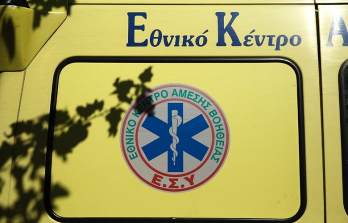 Θεσσαλονίκη: Νοσηλεύεται σε σοβαρή κατάσταση νεαρός που έπεσε από μπαλκόνι του 3ου ορόφου