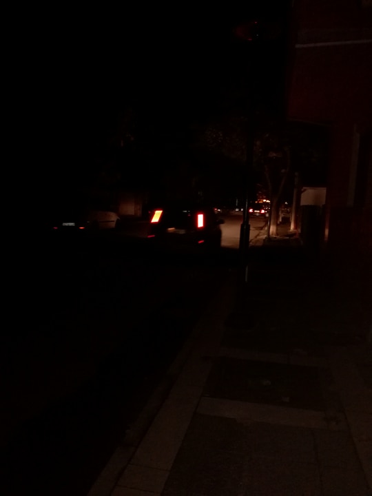 Το απόλυτο σκοτάδι σε κεντρικότατο δρόμο της Πτολεμαΐδας!