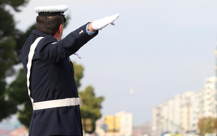 Σαρωτικές αλλαγές στον ΚΟΚ με αφαίρεση διπλώματος και πινακίδων για όσους μπαίνουν στη ΛΕΑ