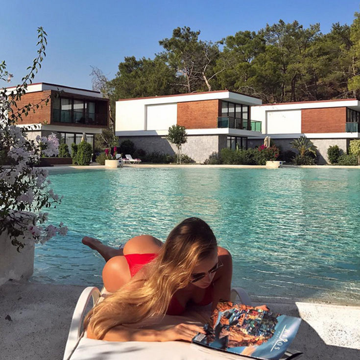 Olya Abramovich: Η Ρωσίδα που έχει κάνει κατάληψη στο Instagram