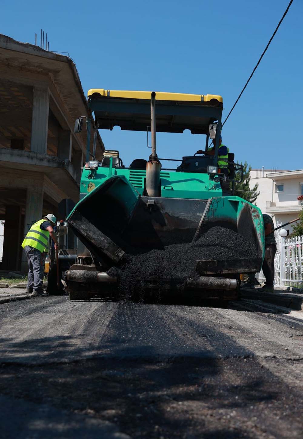 Ξεκίνησαν οι εργασίες για την ανακατασκευή και τη συντήρηση δρόμων της Πτολεμαΐδας