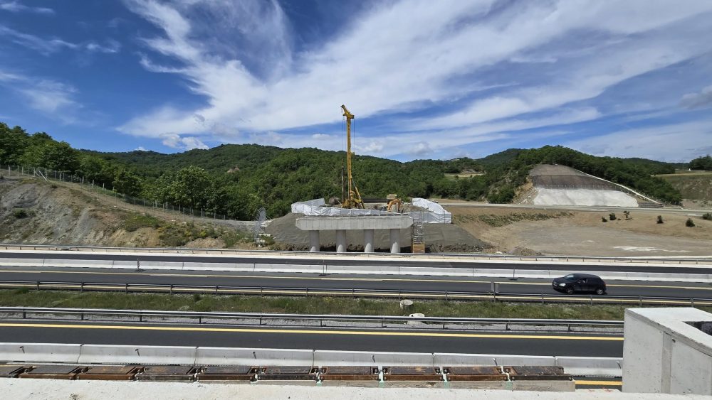 Ο Περιφερειάρχης Δυτικής Μακεδονίας, ο Υπουργός Υποδομών & Μεταφορών και ο Υφυπουργός ΥΜΕ στον Ε65