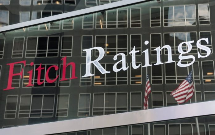 Οίκος Fitch: Αμετάβλητη στο «ΒΒΒ-» η επενδυτική βαθμίδα της Ελλάδας