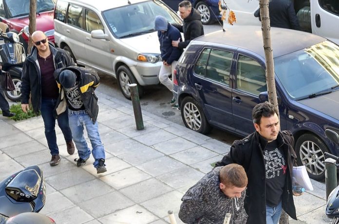 «Έσπασαν» τα ισόβια για δύο από τα τρία αδέλφια που κατέσφαξαν το 2020 ιδιοκτήτη ψητοπωλείου στην Θεσσαλονίκη