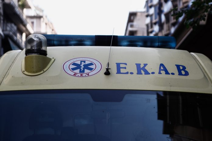 Βούλα: Ένας νεκρός και ένας βαριά τραυματίας μετά από παράσυρση στη λεωφόρο Καραμανλή