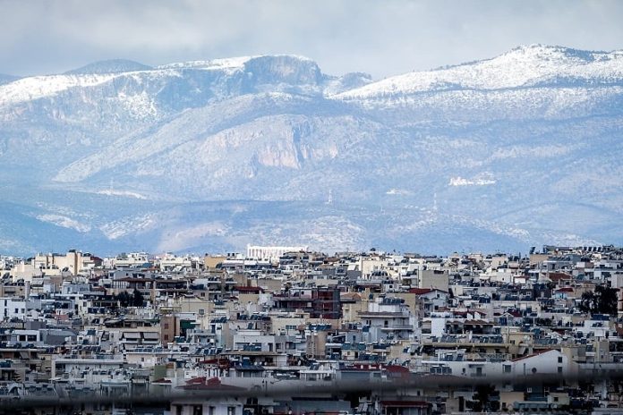 Βελτιωμένος ο καιρός με μικρή άνοδο της θερμοκρασίας σήμερα Κυριακή – Πού θα χιονίσει