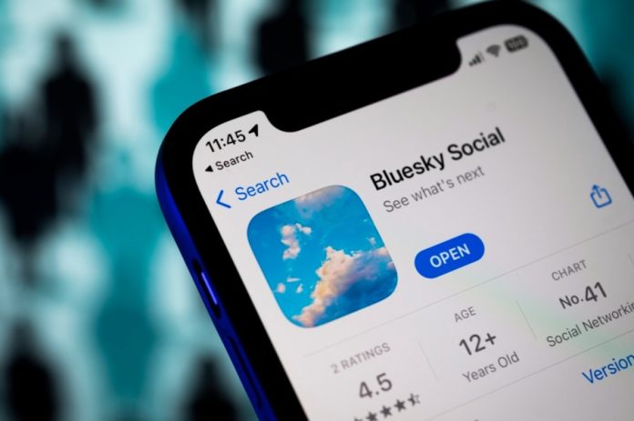 Bluesky: Ο «φυσικός αντικαταστάτης» του Twitter – Η πρώτη «μάχη» με το Threads της Meta