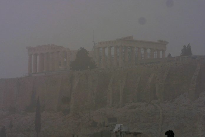 Ήρθε για να μείνει η αφρικανική σκόνη: Άστατος ο καιρός στην Αττική – Πότε υποχωρεί το ισχυρό φαινόμενο – Πρόγνωση Μαρουσάκη