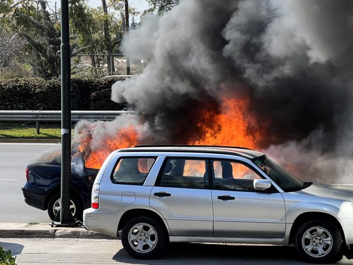 Δερβένι: Κάηκε ολοσχερώς Ι.Χ. φορτηγό που κινούνταν στην Εγνατία Οδό