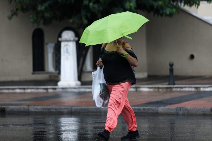 Καιρός: Τοπικές βροχές, καταιγίδες και πτώση της θερμοκρασίας στον απόηχο της κακοκαιρίας Cassandra