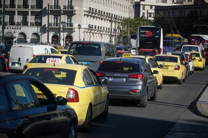 Έρχονται πρόστιμα για χιλιάδες ιδιοκτήτες ΙΧ - Οι τρεις λόγοι που δημιουργούν «μπελάδες»