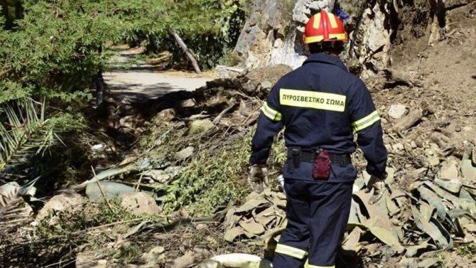 Χανιά: Αγνοείται 60χρονος που είχε πάει για πεζοπορία με τις κόρες του – Μεγάλη επιχείρηση για τον εντοπισμό του