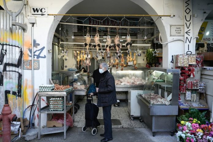 Γιατί έπρεπε να πάρουν επιταγή ακρίβειας οι συνταξιούχοι των 500 ευρώ