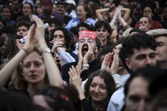 Γαλλία: Mαζικές διαδηλώσεις για την απόφαση του Μακρόν να διορίσει πρωθυπουργό τον κεντροδεξιό Μισέλ Μπαρνιέ