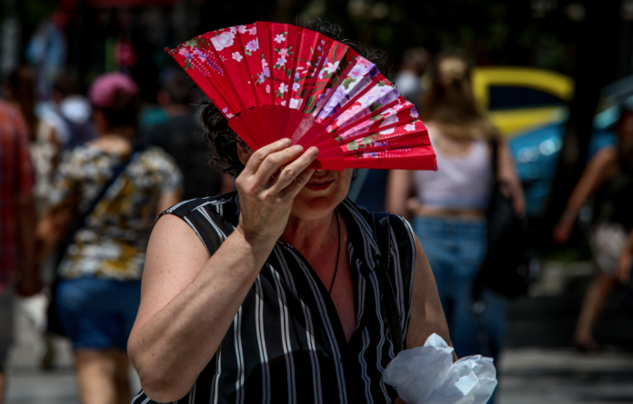 Έκτακτο δελτίο καιρού από την ΕΜΥ: Υψηλές θερμοκρασίες έως την Κυριακή – Έρχονται 40άρια στην Αττική