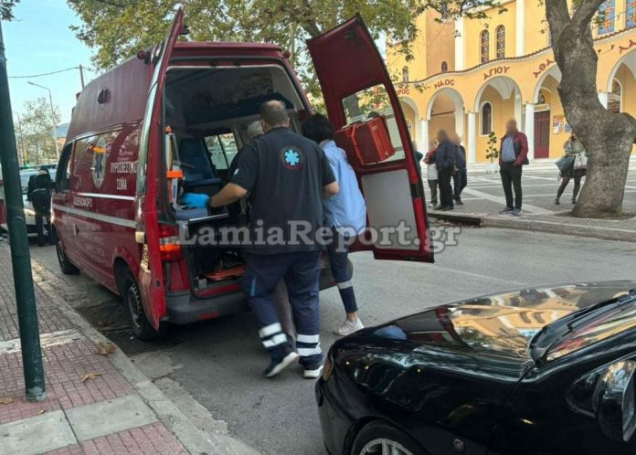 Μηχανάκι παρέσυρε πεζό στην Λαμία – Στα επείγοντα το θύμα – Δείτε φωτογραφίες