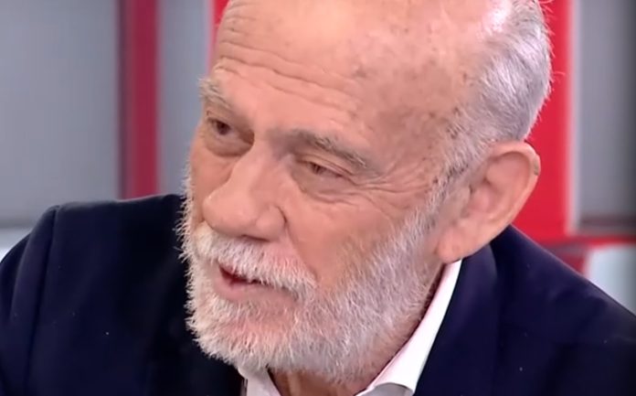 Γιώργος Λιάνης: «Ο Ανδρέας Παπανδρέου καθόρισε το τέλος του» – Η άγνωστη στιχομυθία στην Εκάλη