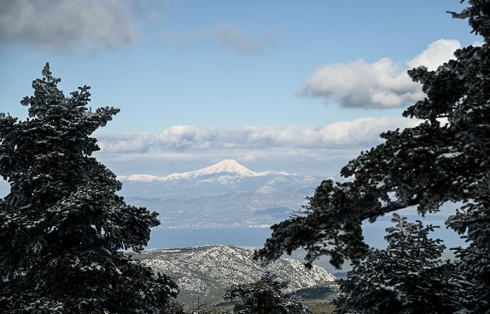 Χειμωνιάτικος ο καιρός των Χριστουγέννων: Δείτε πού θα χιονίσει – Πού αναμένονται οι πιο χαμηλές θερμοκρασίες