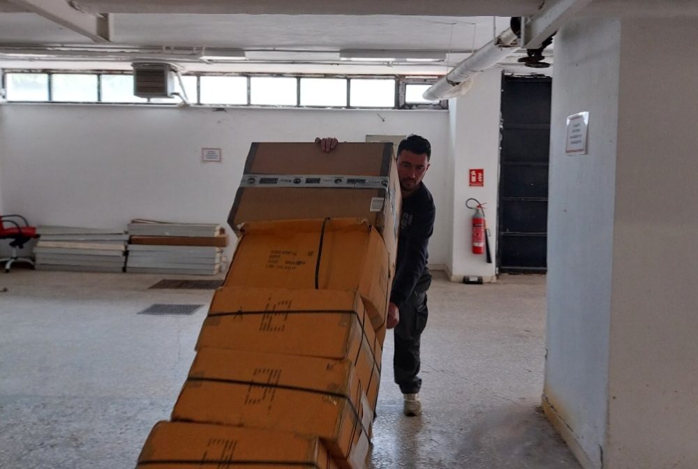 Πρόγραμμα επισκέψεων για τη διανομή αθλητικού εξοπλισμού στις σχολικές μονάδες της Π.Ε. Κοζάνης Πρόγραμμα επισκέψεων για τη διανομή αθλητικού εξοπλισμού στις σχολικές μονάδες της Π.Ε. Κοζάνης