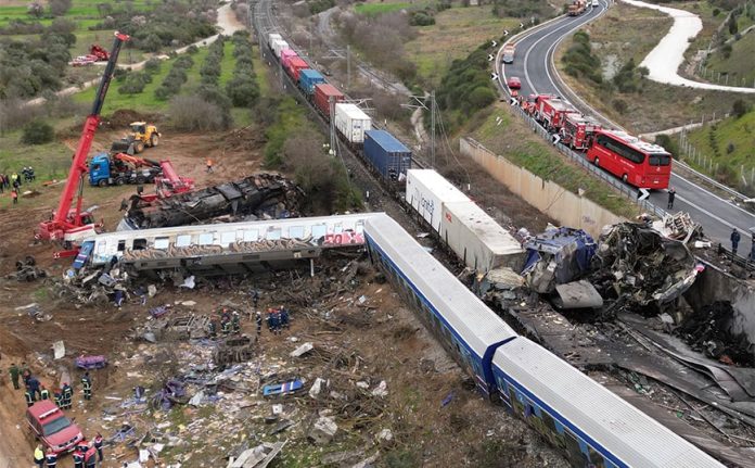 Τραγωδία στα Τέμπη: Τα βίντεο από τη φόρτωση της εμπορικής αμαξοστοιχίας ζήτησε ο ανακριτής