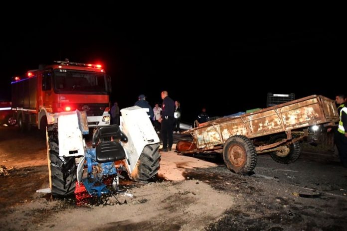 Σοκαρισμένη η Λάρισα από το τρομακτικό τροχαίο με δύο νεκρούς και δύο τραυματίες στη επαρχιακή οδό της Αγιάς