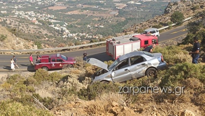 Χανιά: Αυτοκίνητο έπεσε σε γκρεμό στην περιοχή της Μαλάξας – Επιχείρηση για τον απεγκλωβισμό του οδηγού