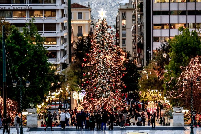 Καλλιάνος: «Αδύνατο να κάνει κάποιος πρόβλεψη καιρού Χριστουγέννων από τώρα»