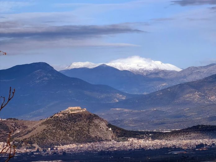 Κορινθία: Σε εξέλιξη επιχείρηση εντοπισμού άνδρα στη Ζήρεια – Έχασε τον προσανατολισμό του σε υψόμετρο 1.940 μέτρων